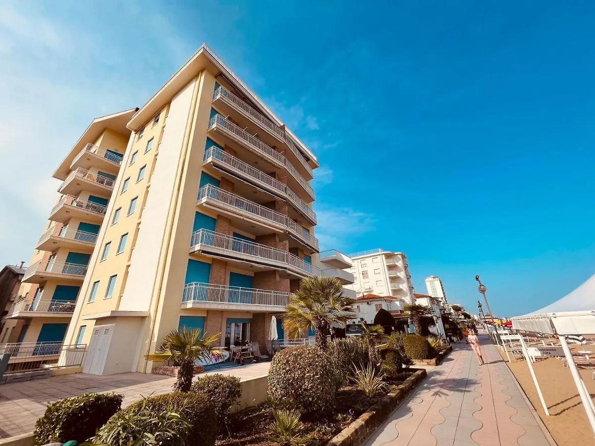 Appartamento Cima - Vista Mare, 3 Camere, Wifi, Family Apartment Τζεσόλο Λίντο