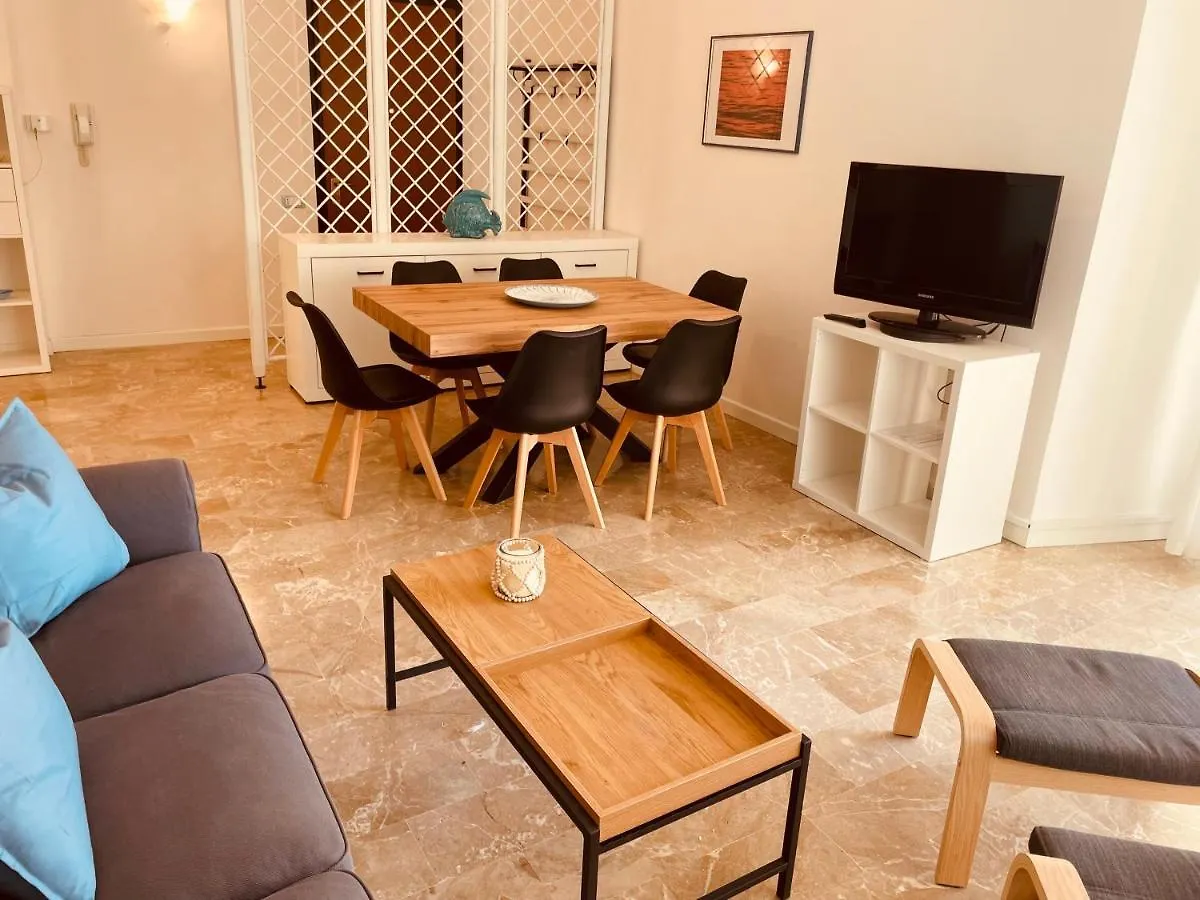 Appartamento Cima - Vista Mare, 3 Camere, Wifi, Family Apartment Τζεσόλο Λίντο Ιταλία