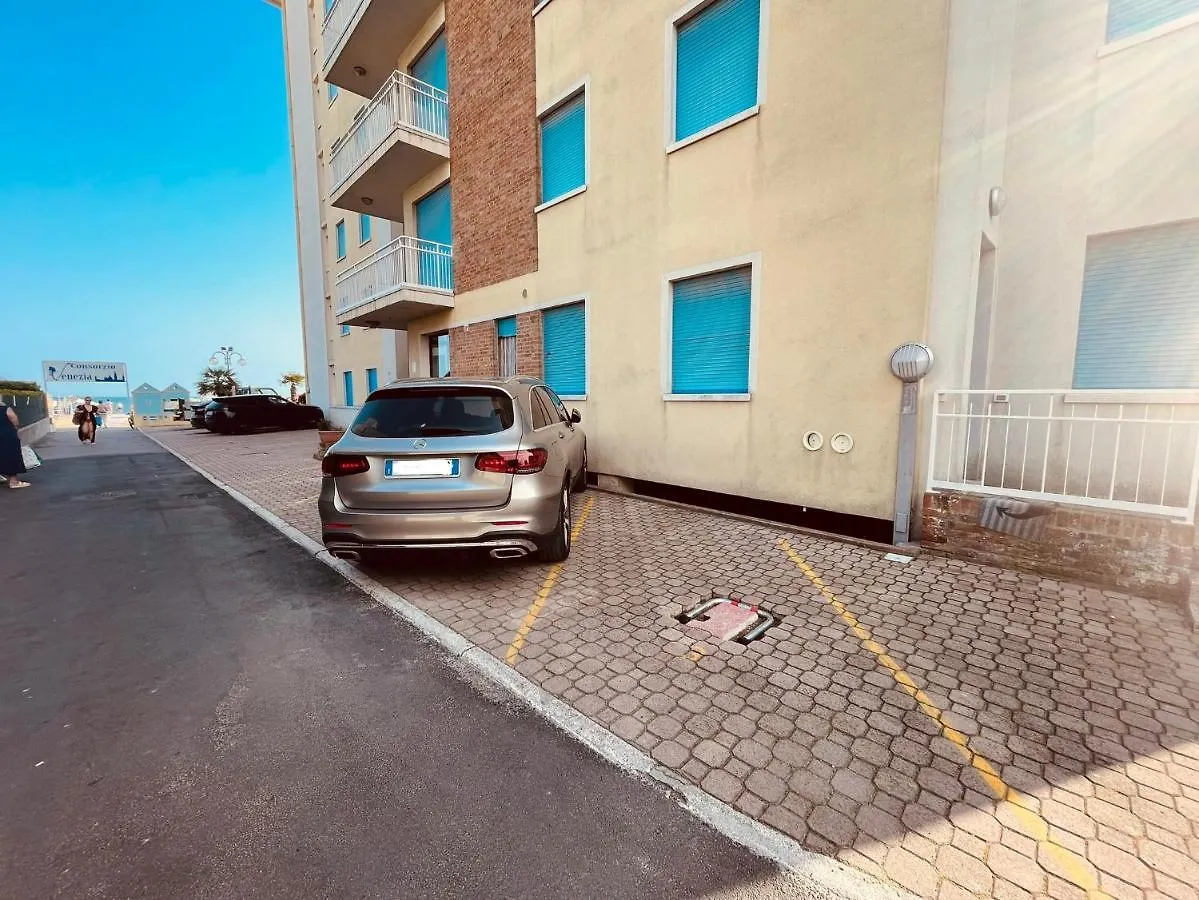 Appartamento Cima - Vista Mare, 3 Camere, Wifi, Family Apartment Τζεσόλο Λίντο