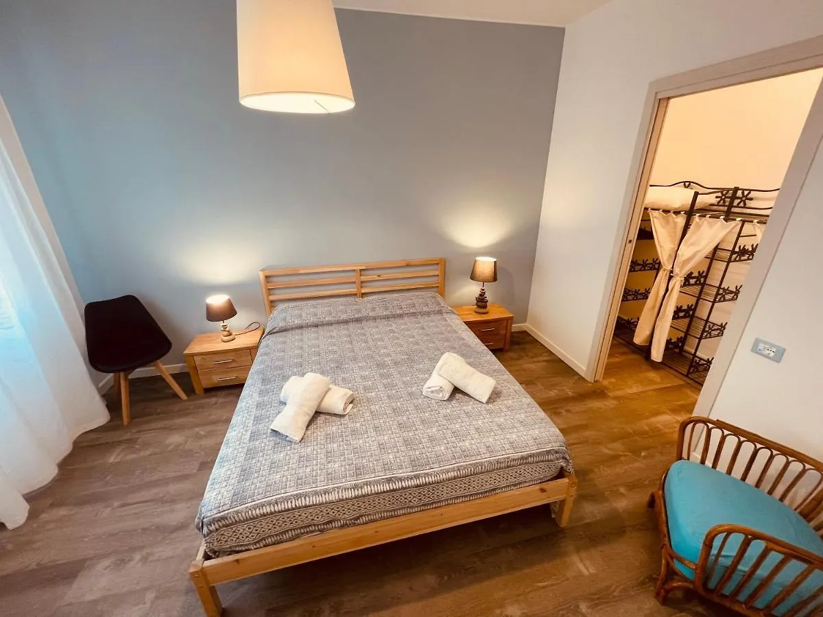 Appartamento Cima - Vista Mare, 3 Camere, Wifi, Family Apartment Τζεσόλο Λίντο